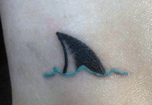 Simple:17vos8entju= Shark Tattoo